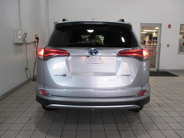 used 2018 Toyota RAV4 Hybrid car, priced at $18,998