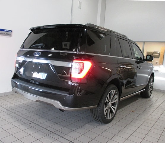 used 2021 Ford Expedition car, priced at $51,998