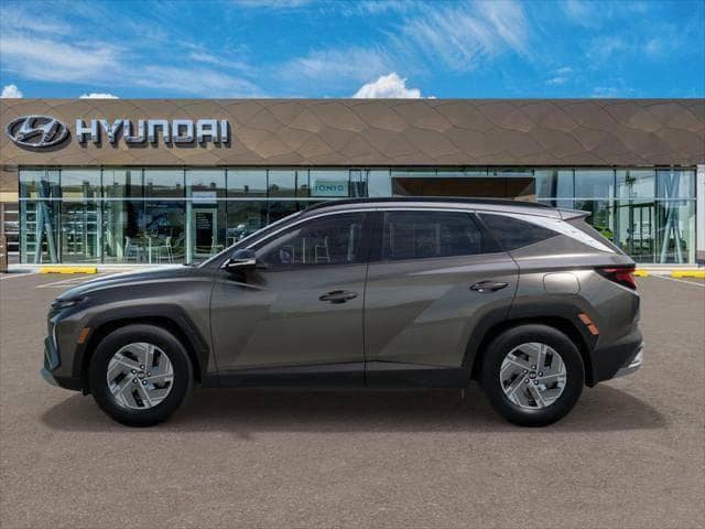 new 2025 Hyundai Tucson Hybrid car, priced at $33,000
