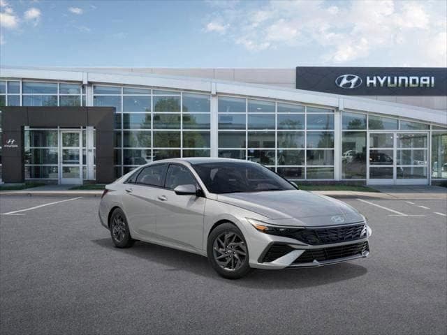 new 2025 Hyundai Elantra Hybrid car, priced at $26,122