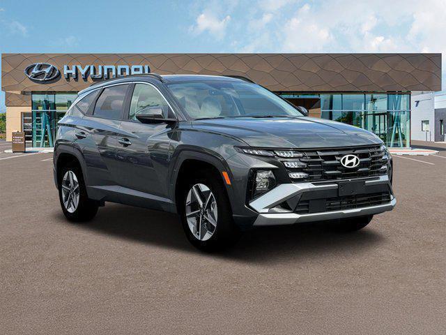 new 2025 Hyundai Tucson Hybrid car, priced at $36,435