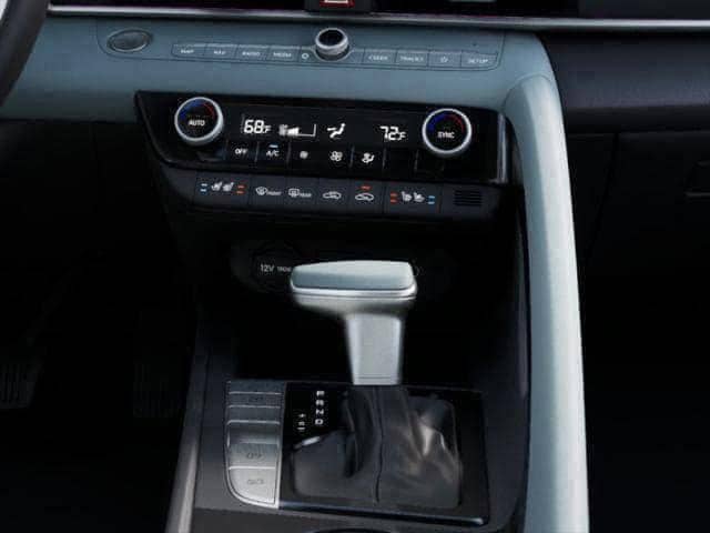 new 2025 Hyundai Elantra Hybrid car, priced at $30,298