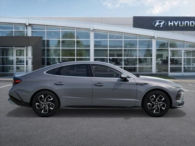 new 2025 Hyundai Sonata car, priced at $29,360