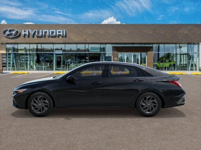 new 2025 Hyundai Elantra Hybrid car, priced at $26,146