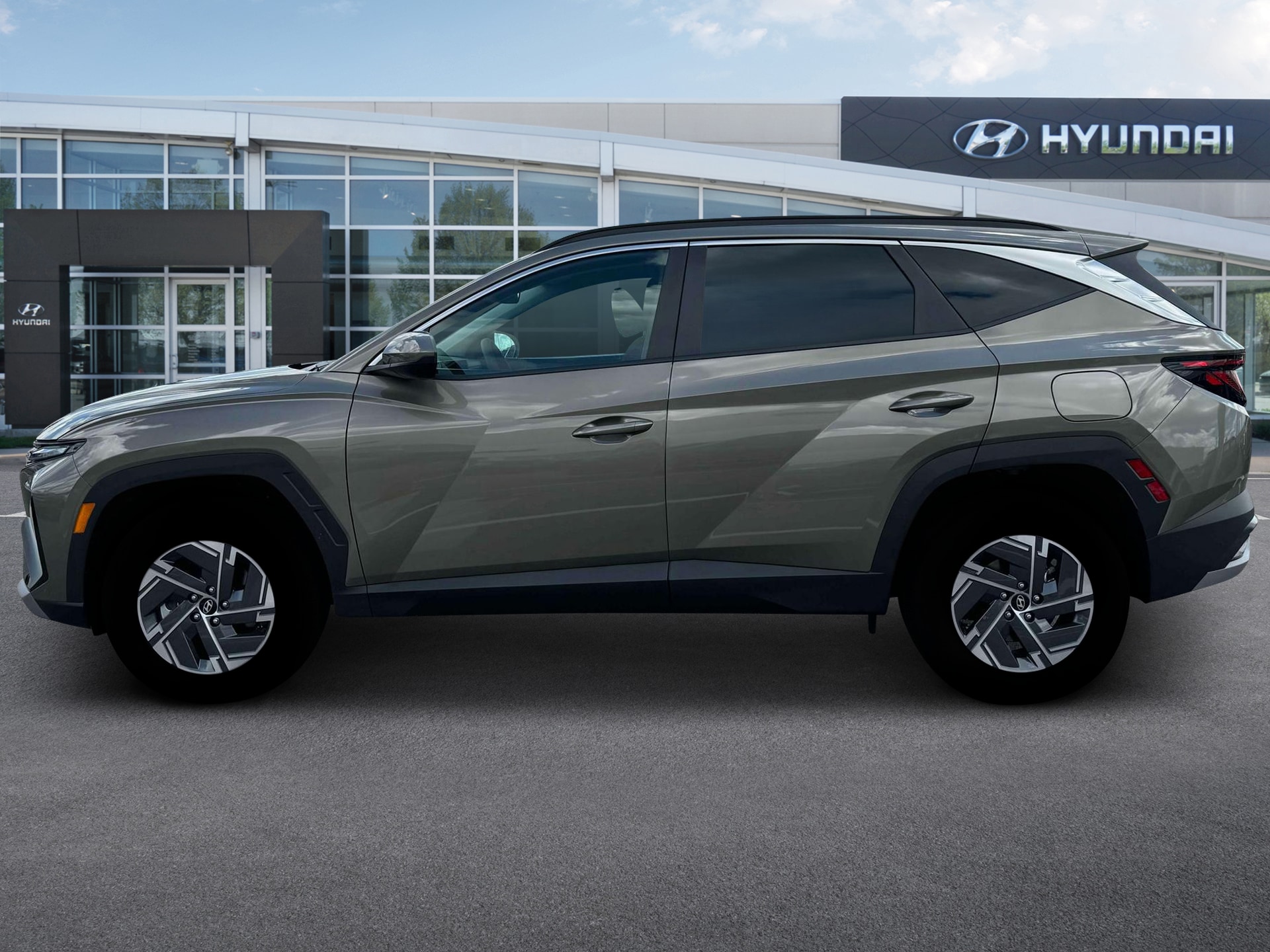 new 2025 Hyundai Tucson Hybrid car, priced at $33,360