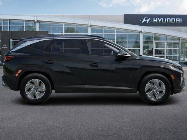 new 2025 Hyundai Tucson Hybrid car, priced at $33,190
