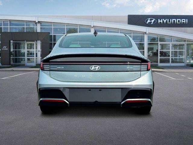 new 2025 Hyundai Sonata Hybrid car, priced at $31,170