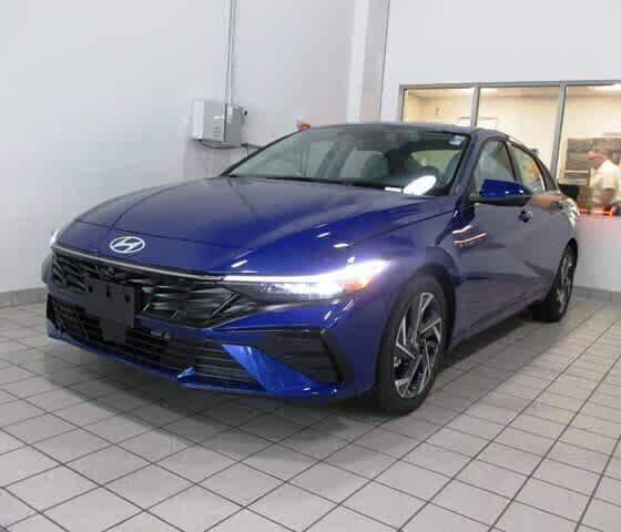 new 2024 Hyundai Elantra car