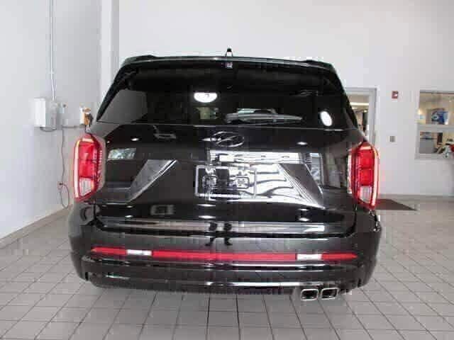 new 2025 Hyundai Palisade car, priced at $54,077