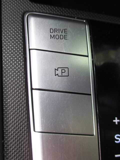 used 2022 Hyundai Elantra car, priced at $19,998
