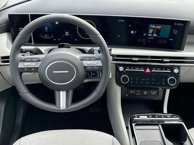 new 2025 Hyundai Tucson car, priced at $39,575