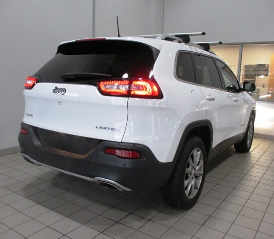 used 2018 Jeep Cherokee car, priced at $24,998
