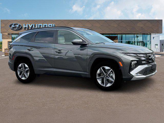 new 2025 Hyundai Tucson Hybrid car, priced at $36,435