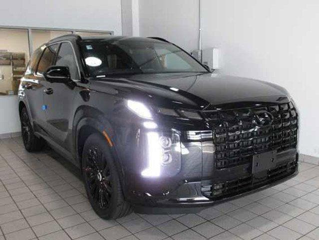 new 2025 Hyundai Palisade car, priced at $54,077
