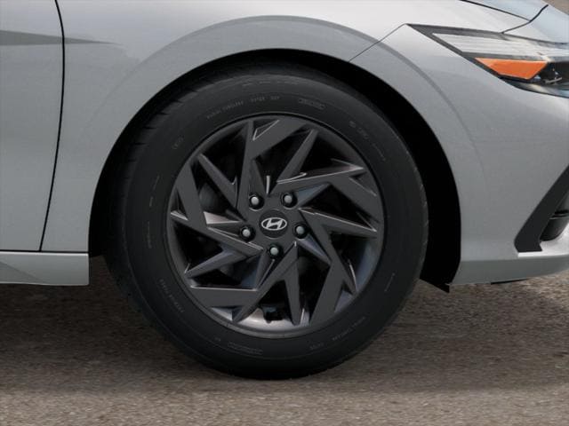 new 2025 Hyundai Elantra Hybrid car, priced at $27,280