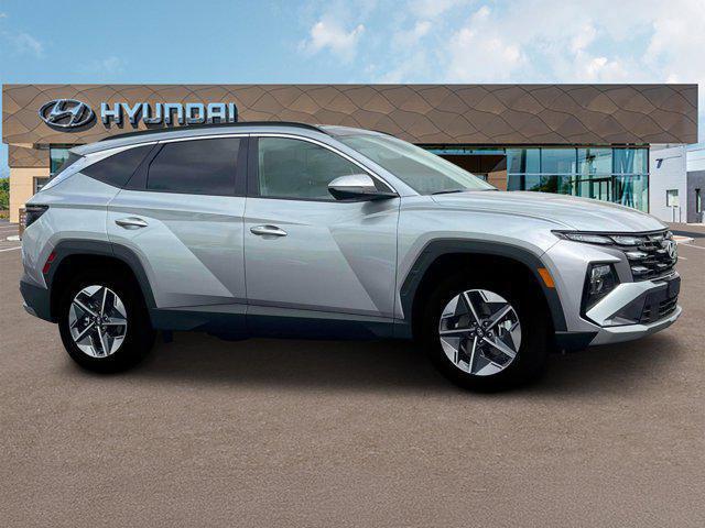 new 2025 Hyundai Tucson Hybrid car, priced at $36,490
