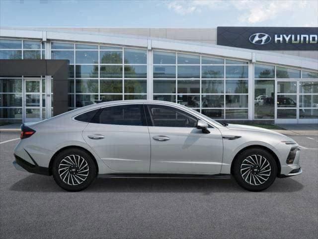 new 2025 Hyundai Sonata Hybrid car, priced at $31,786