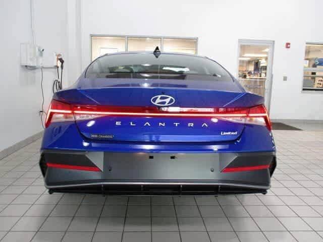 new 2024 Hyundai Elantra car, priced at $26,771