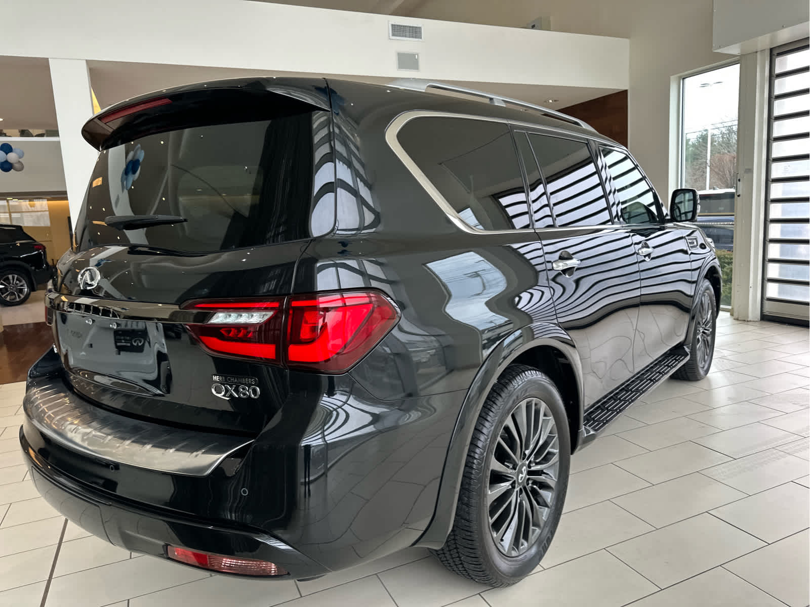 used 2024 INFINITI QX80 car, priced at $67,498