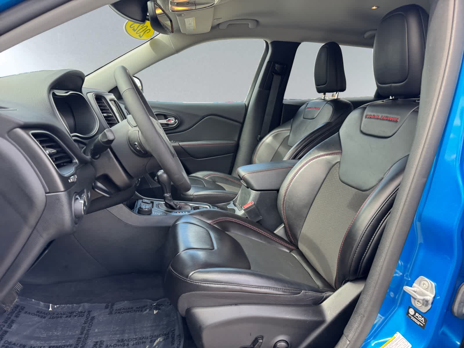 used 2023 Jeep Cherokee car, priced at $29,998