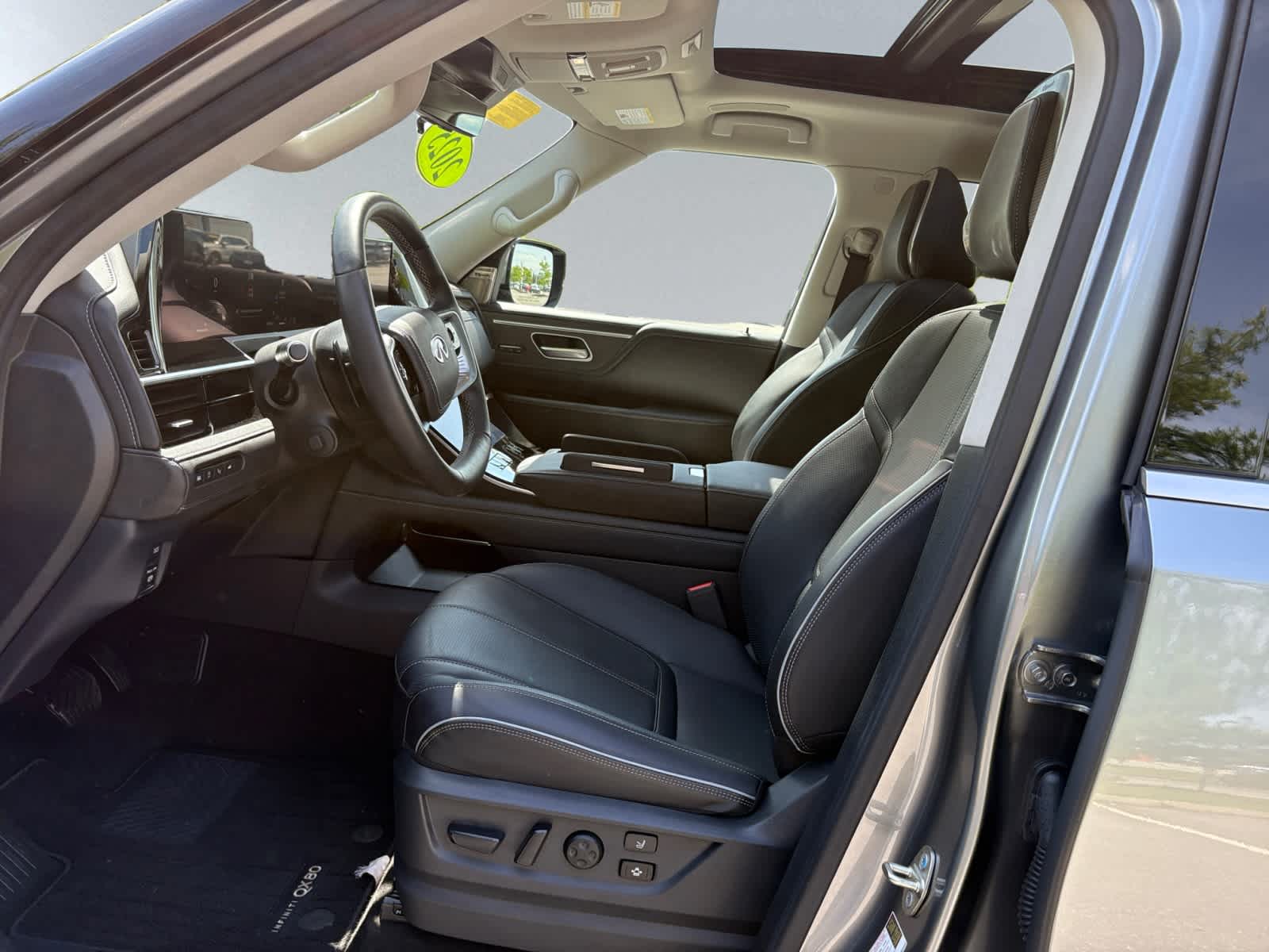 used 2025 INFINITI QX80 car, priced at $86,998