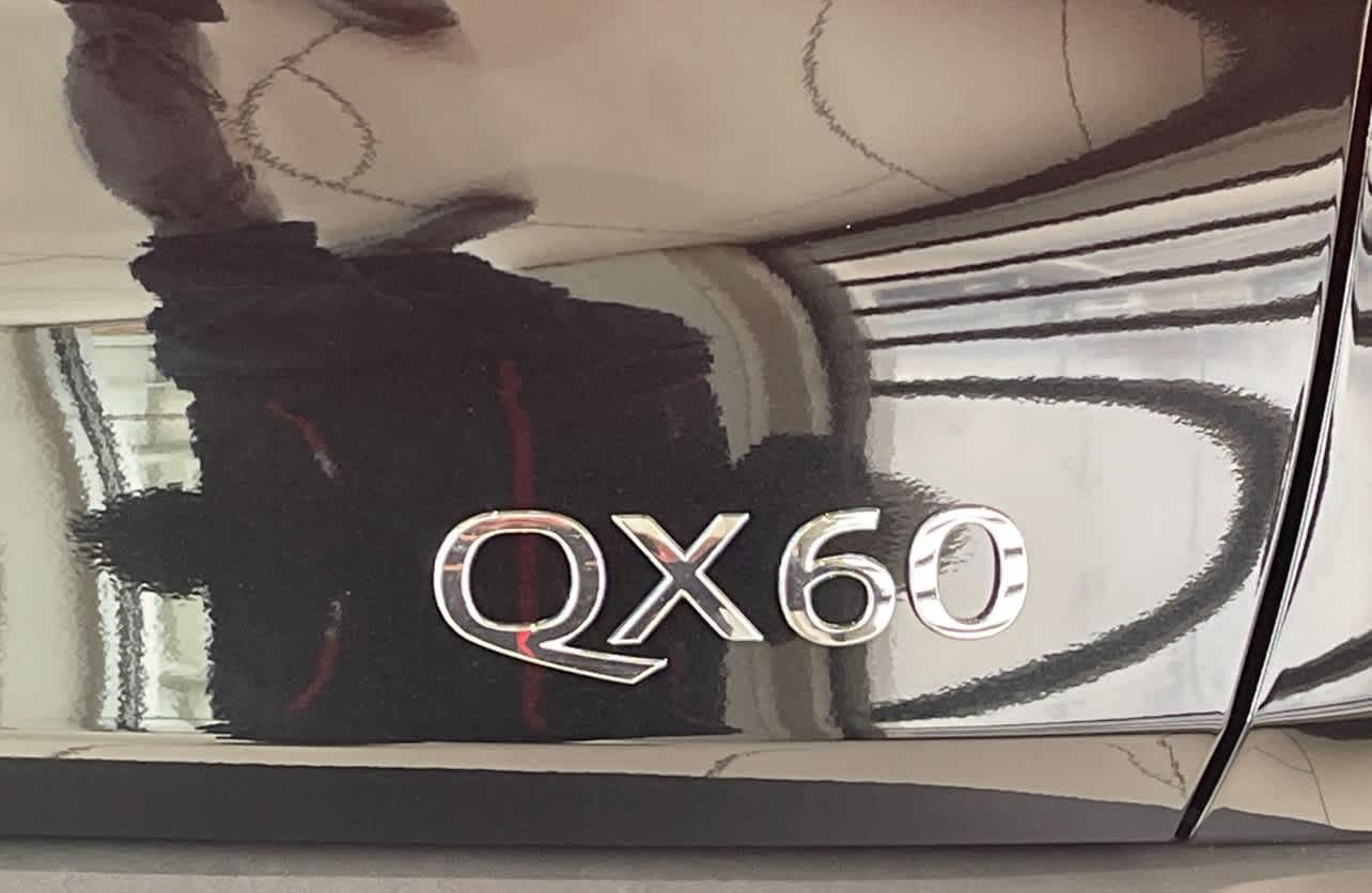new 2024 INFINITI QX60 car, priced at $52,380