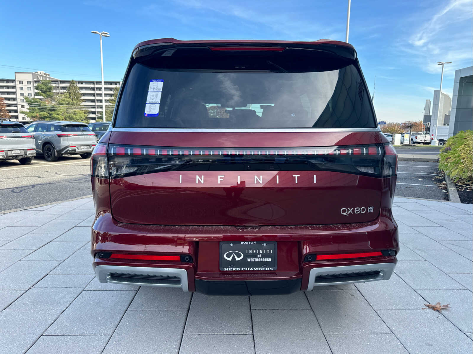 new 2025 INFINITI QX80 car, priced at $92,732