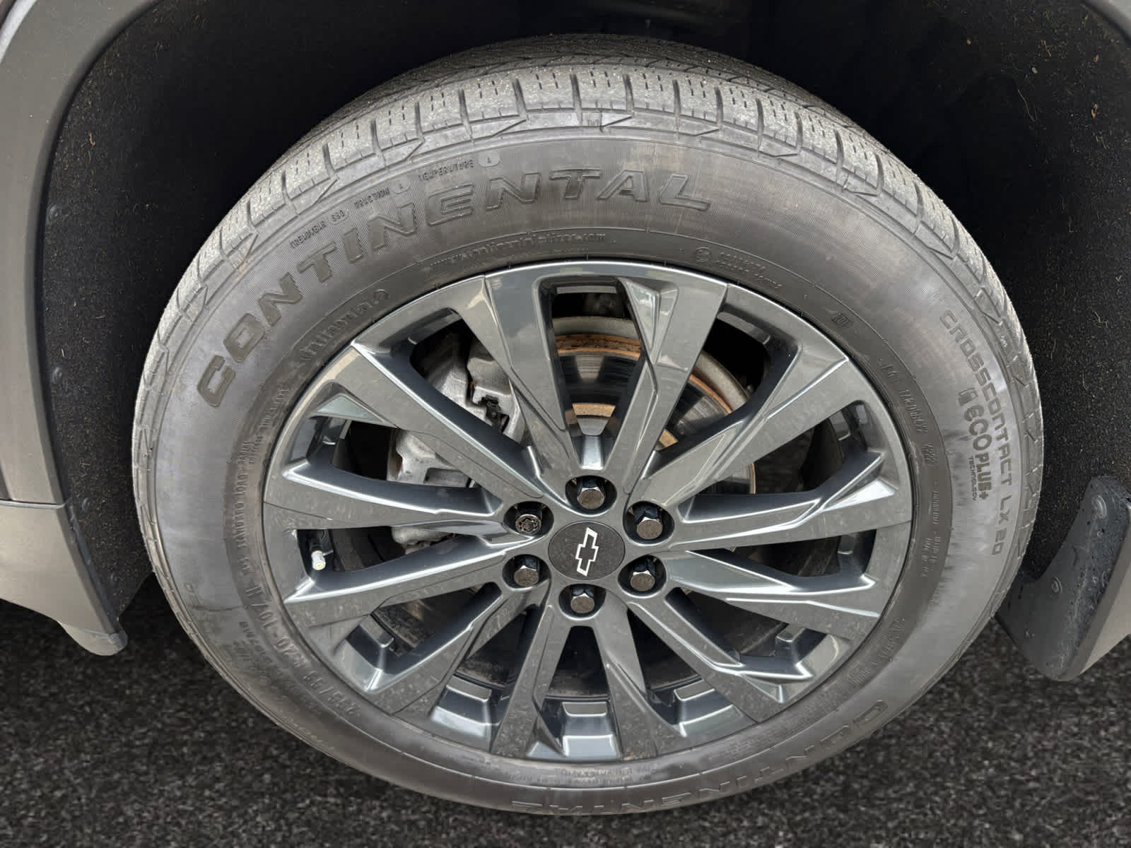 used 2023 Chevrolet Traverse car, priced at $36,998
