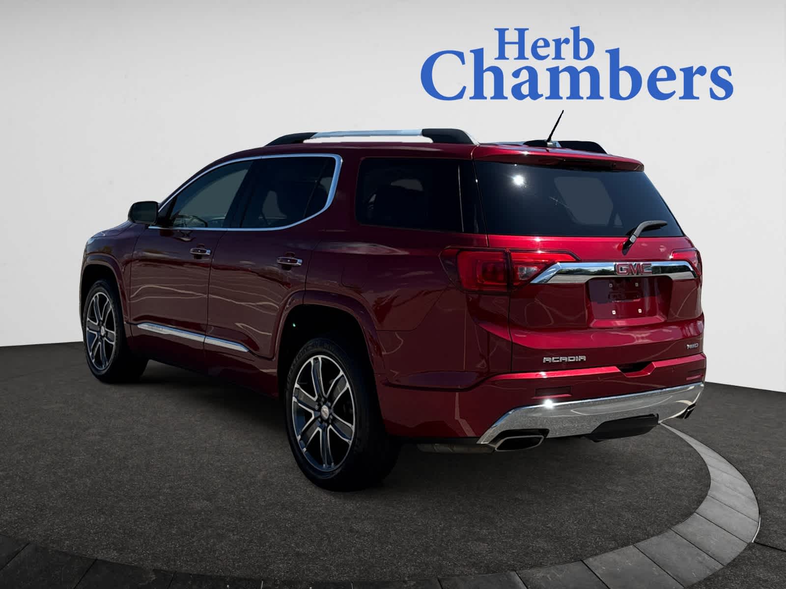 used 2019 GMC Acadia car, priced at $25,998