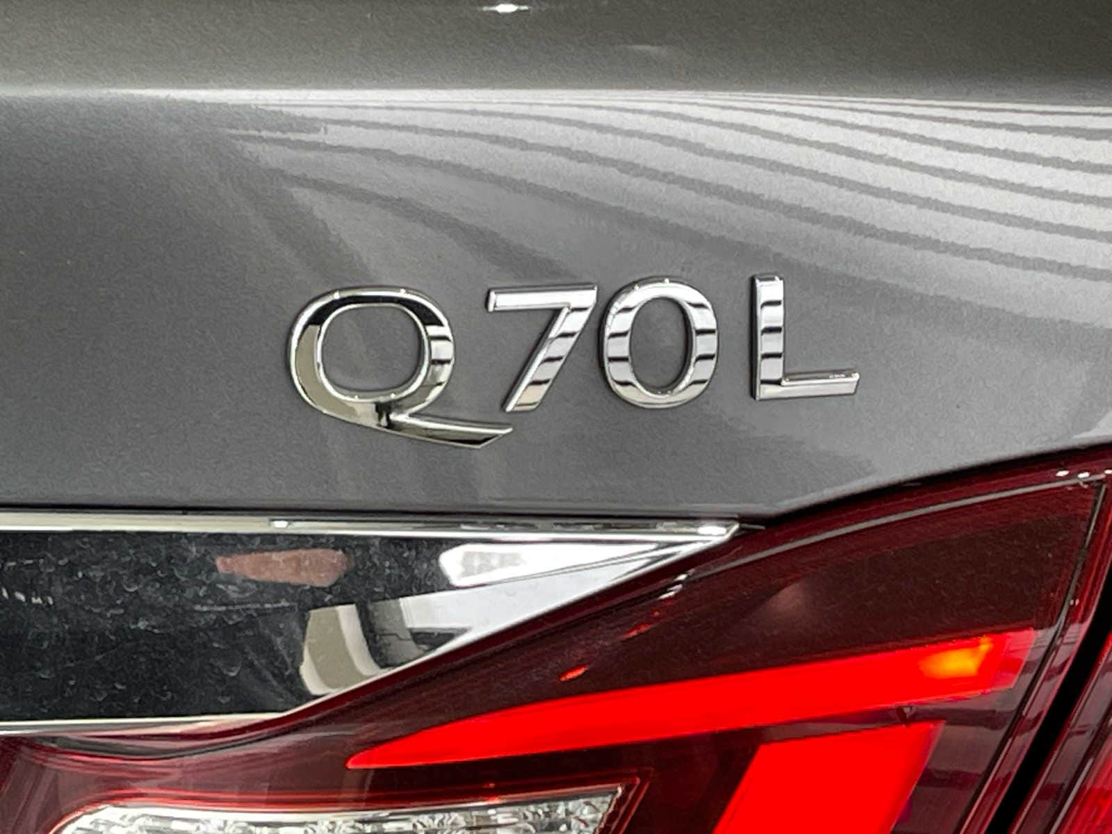 used 2019 INFINITI Q70L car, priced at $19,998