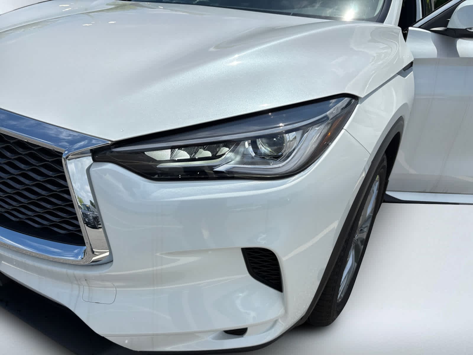 new 2025 INFINITI QX50 car, priced at $47,318