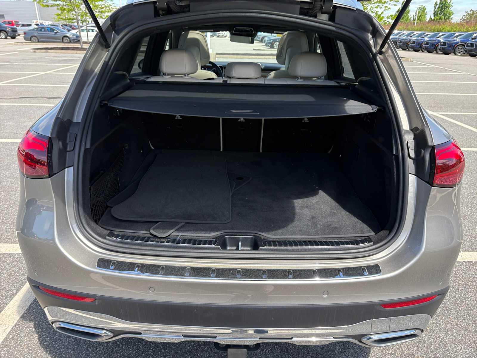used 2024 Mercedes-Benz GLC 300 car, priced at $39,798
