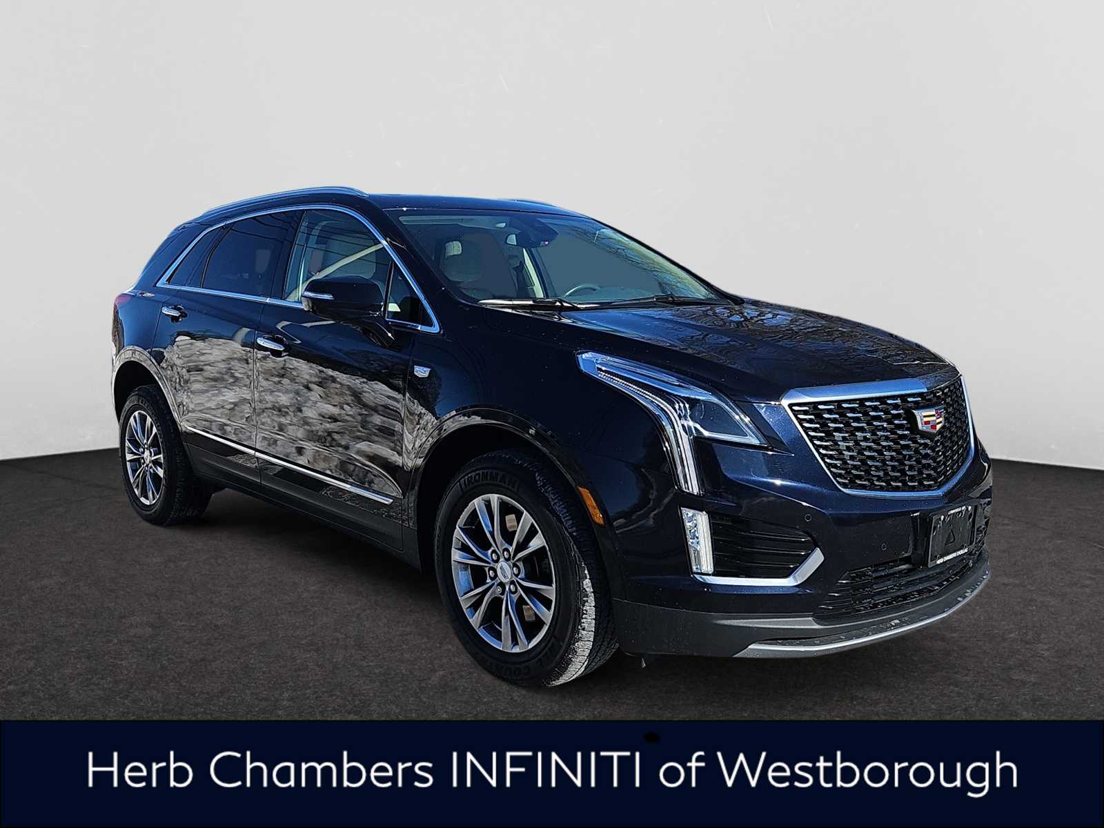 used 2021 Cadillac XT5 car, priced at $27,498