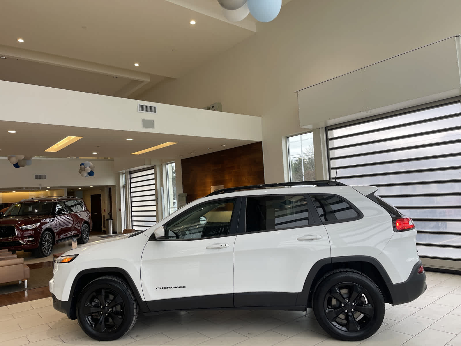used 2016 Jeep Cherokee car, priced at $16,998