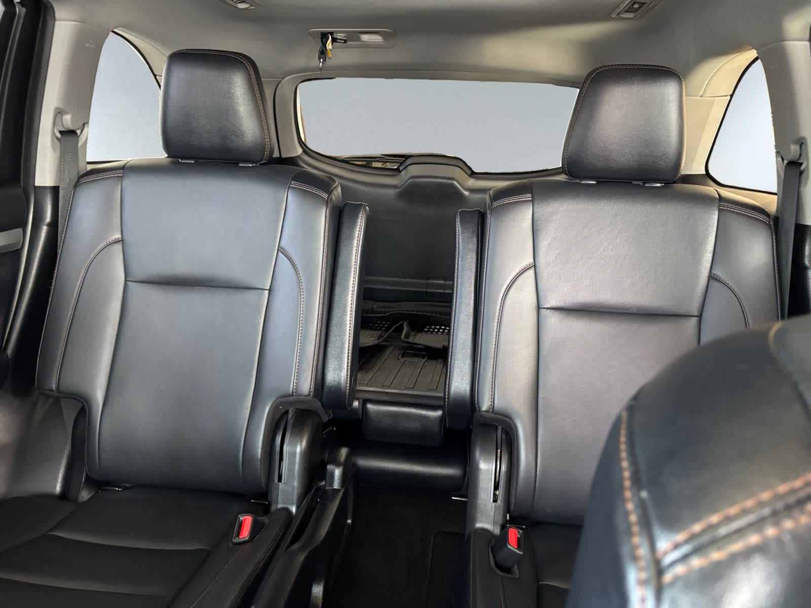 used 2019 Toyota Highlander car, priced at $28,898