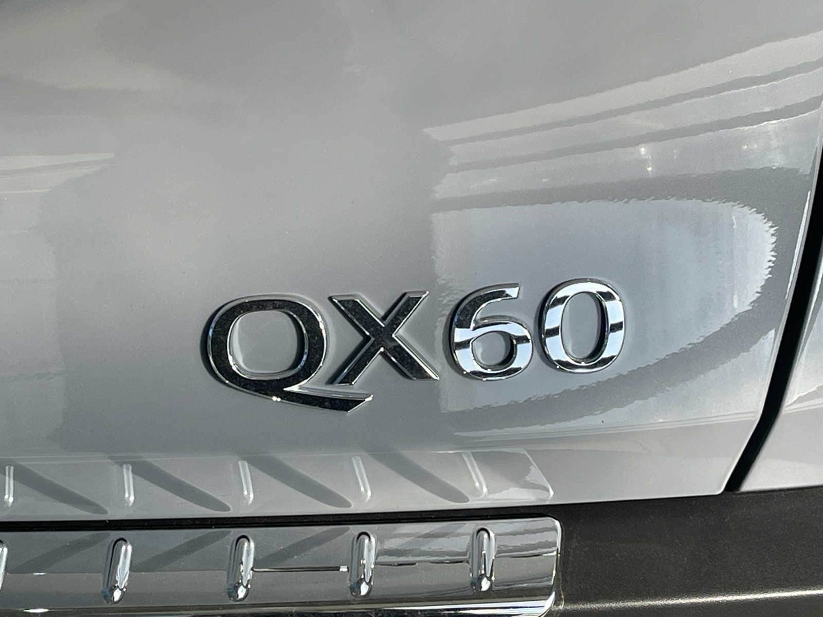 new 2025 INFINITI QX60 car, priced at $68,376