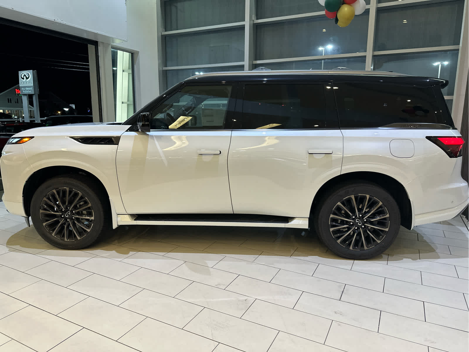 new 2025 INFINITI QX80 car, priced at $116,460