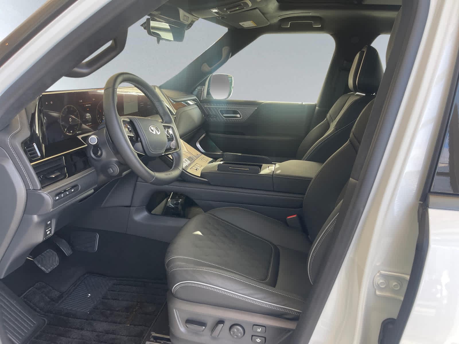 new 2025 INFINITI QX80 car, priced at $112,795