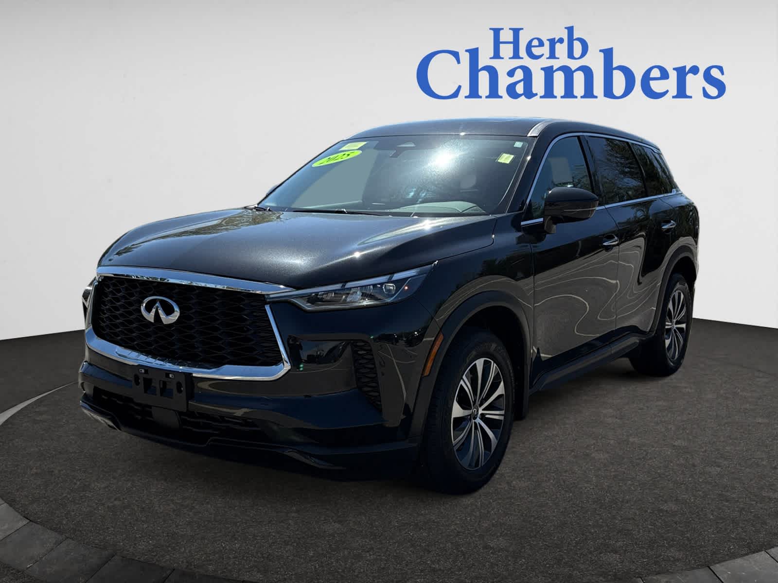 used 2025 INFINITI QX60 car, priced at $41,998