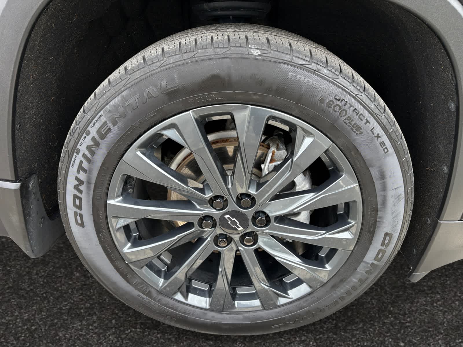 used 2023 Chevrolet Traverse car, priced at $36,998
