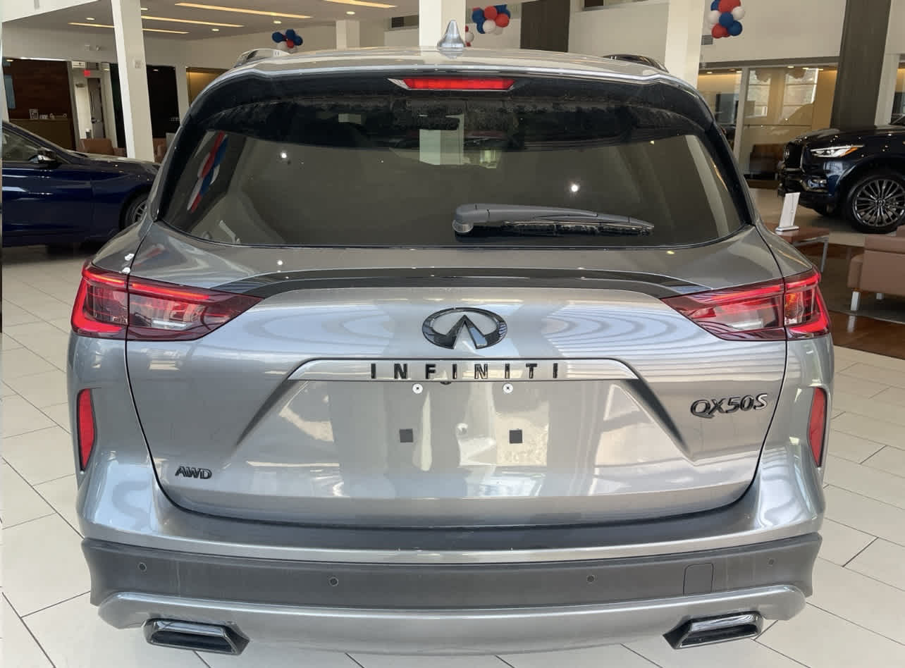 new 2024 INFINITI QX50 car