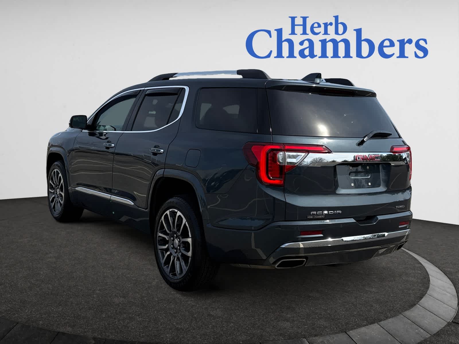 used 2020 GMC Acadia car, priced at $23,998