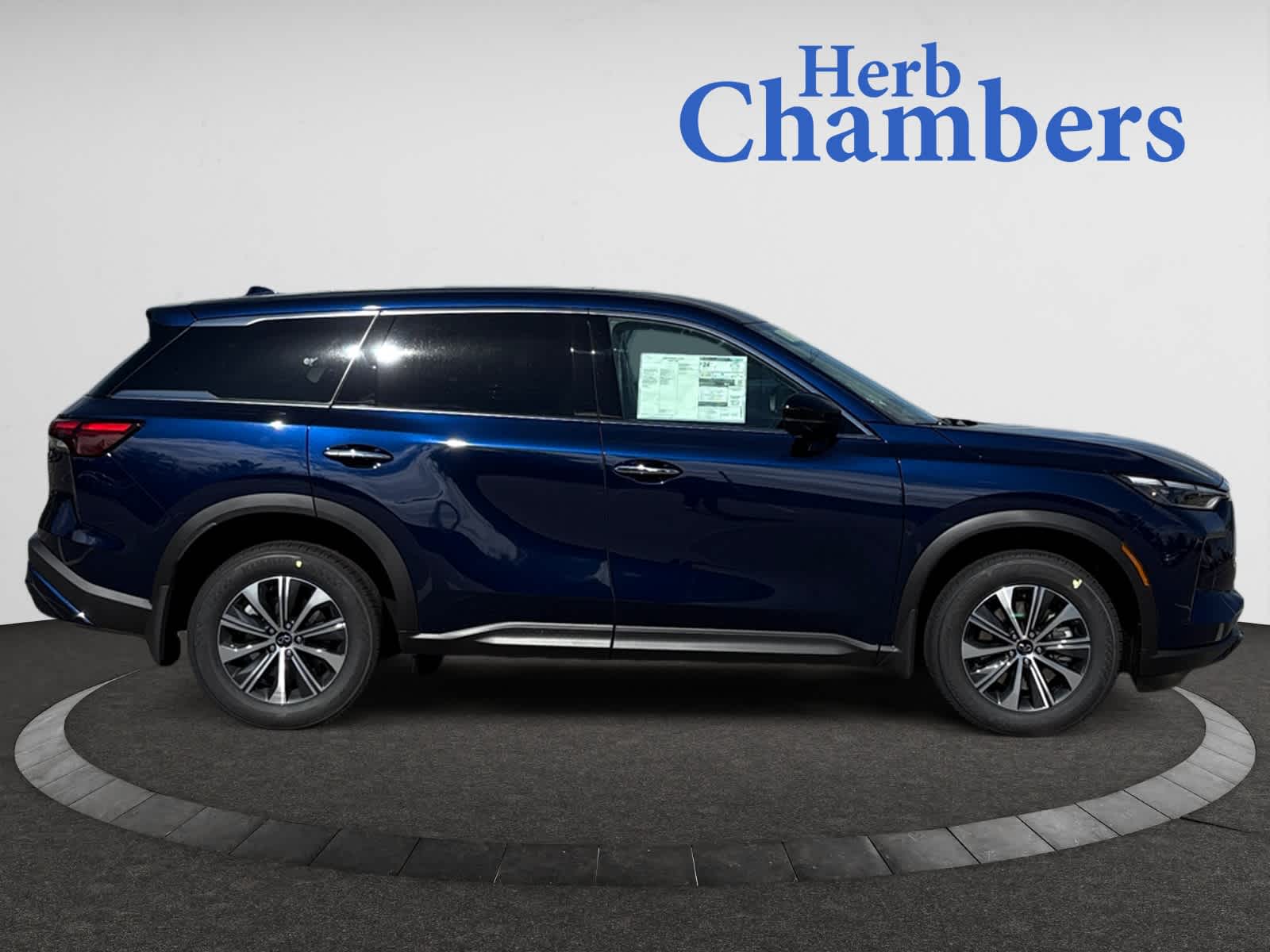new 2025 INFINITI QX60 car