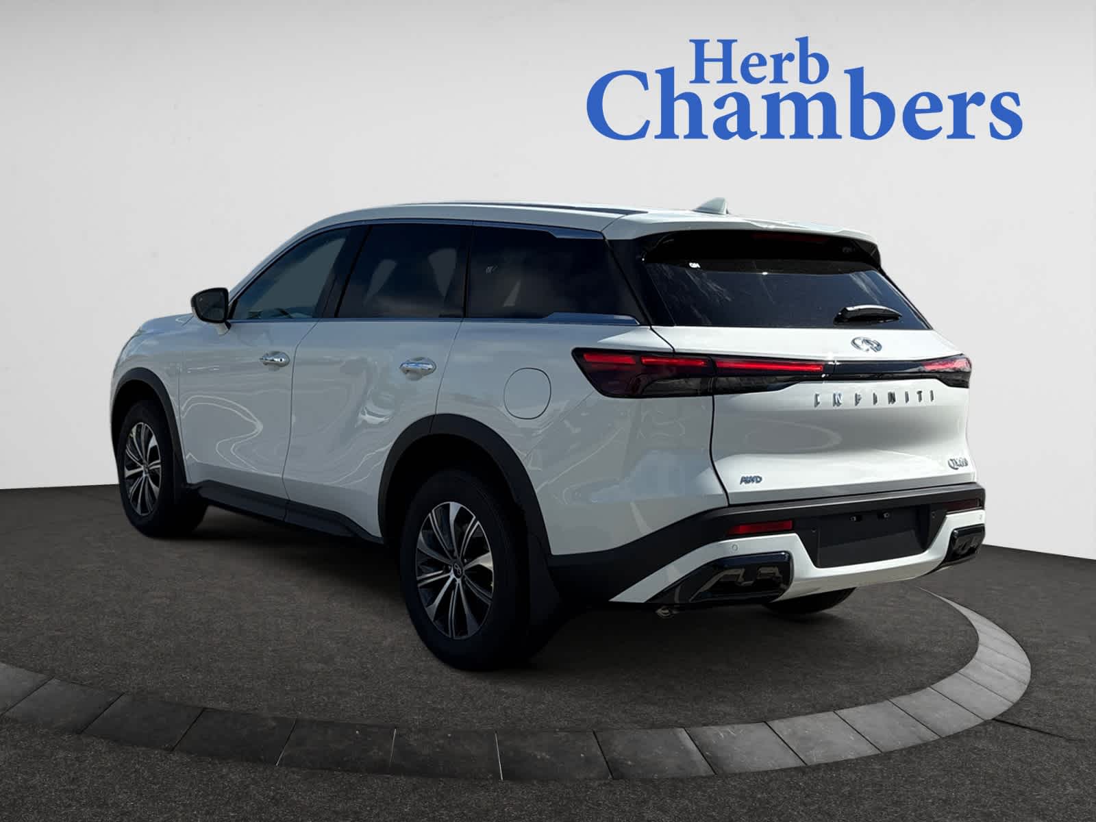 new 2025 INFINITI QX60 car