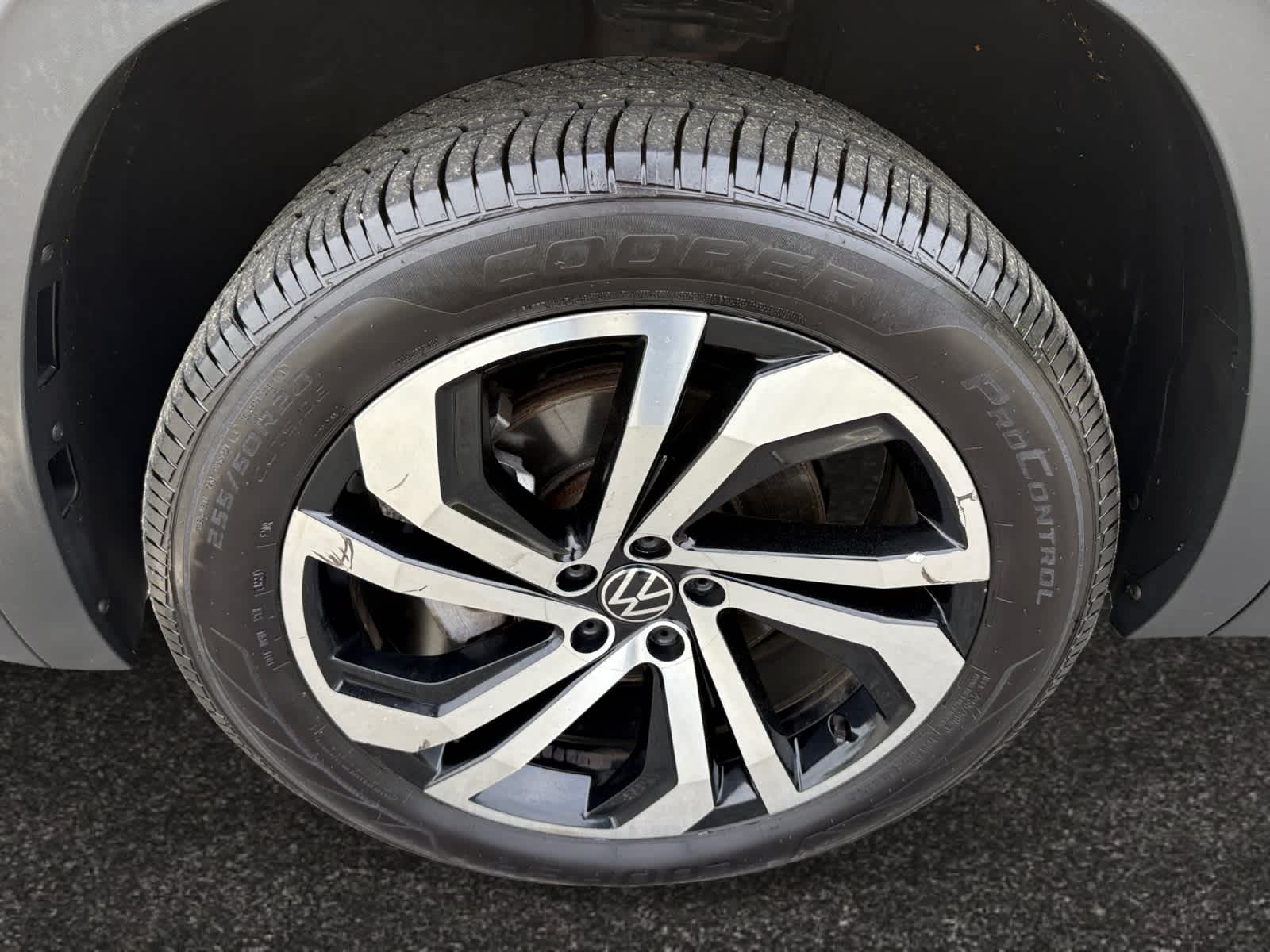 used 2022 Volkswagen Atlas car, priced at $23,998