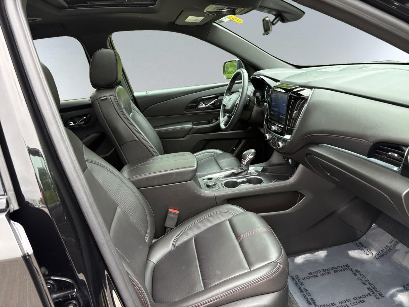 used 2023 Chevrolet Traverse car, priced at $36,998