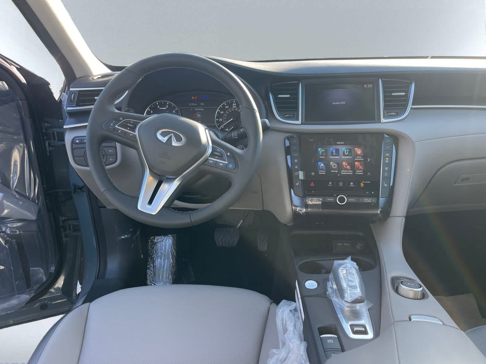 new 2025 INFINITI QX50 car, priced at $46,122