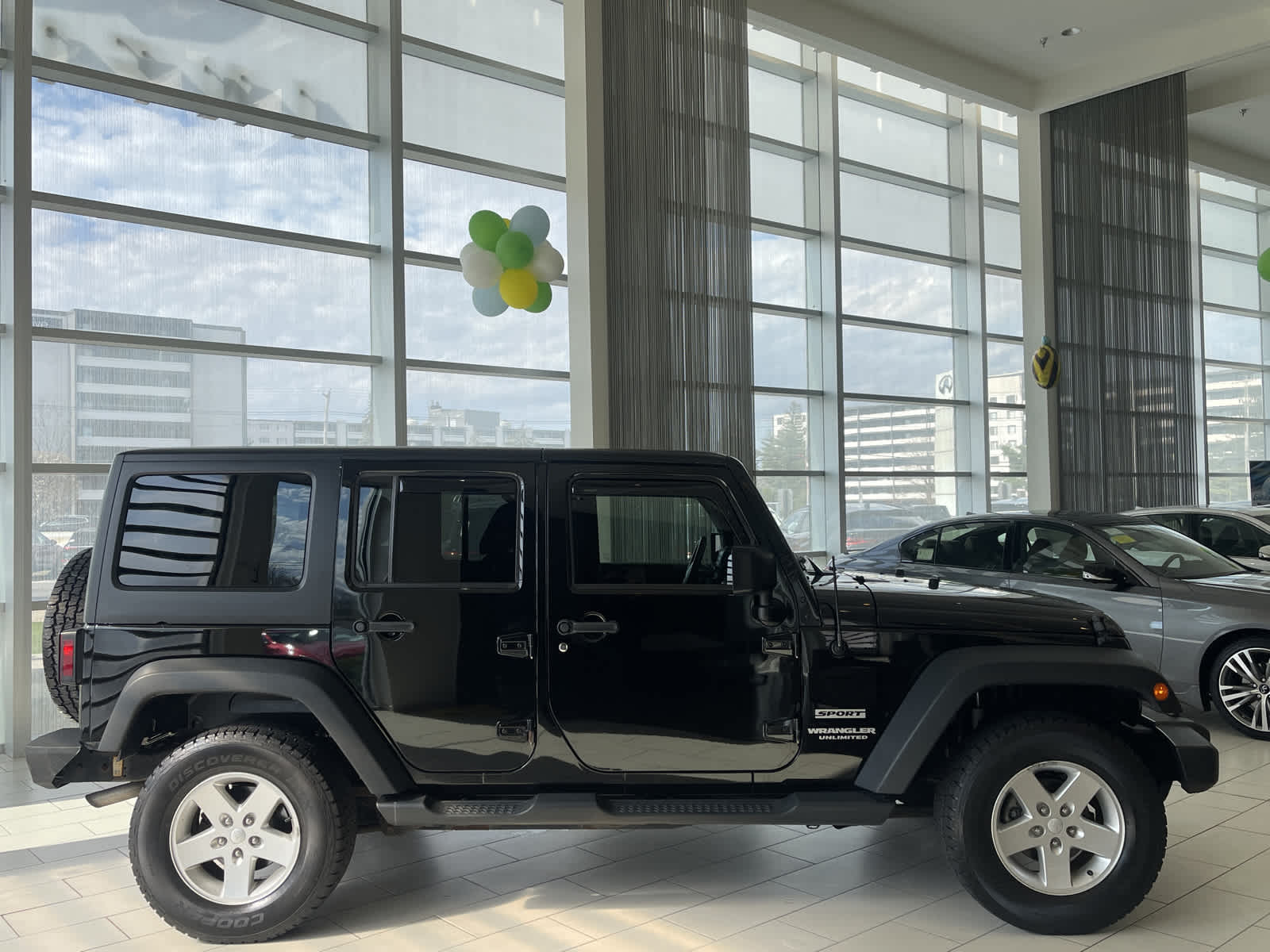 used 2015 Jeep Wrangler Unlimited car, priced at $20,998