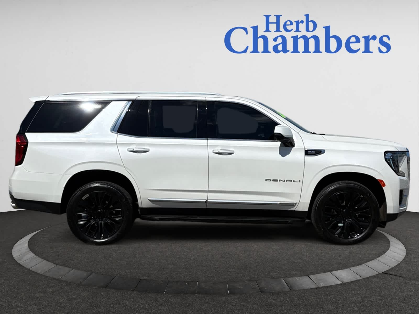 used 2021 GMC Yukon car, priced at $51,798