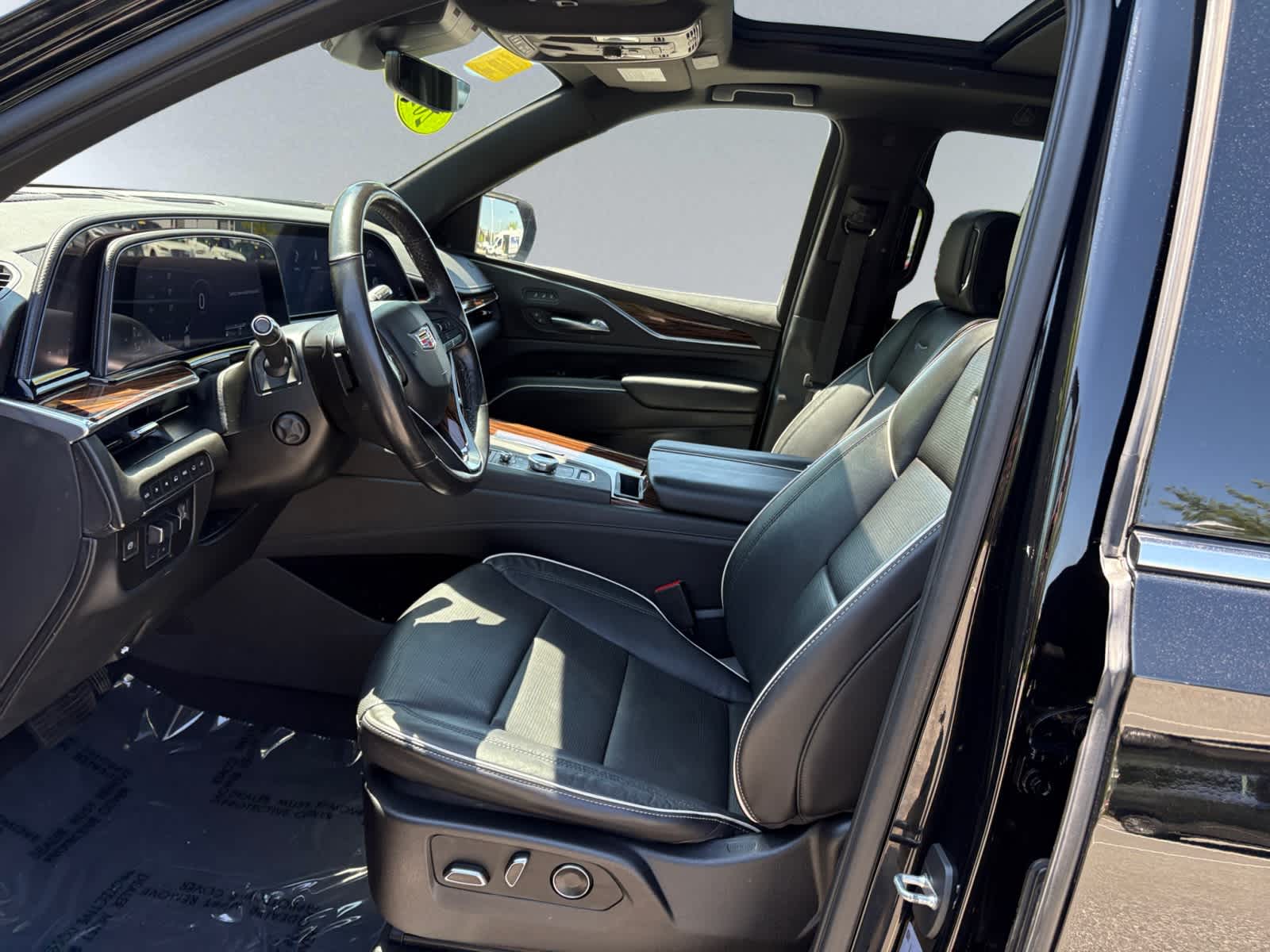 used 2021 Cadillac Escalade car, priced at $61,998